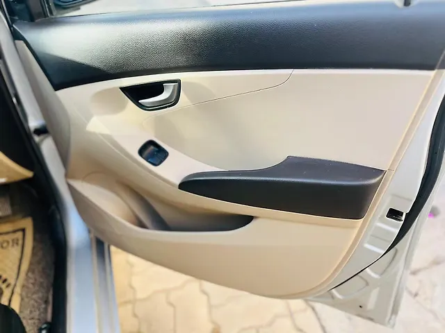 Used Hyundai Eon Sportz in Lucknow