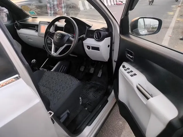 Used Maruti Suzuki Ignis [2020-2023] Zeta 1.2 MT in Delhi