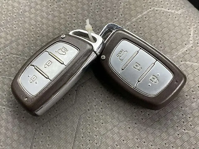 Used Hyundai Creta [2018-2019] SX 1.6 AT Petrol in Ahmedabad