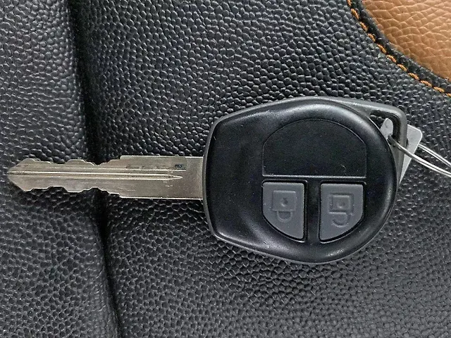 Used Maruti Suzuki Swift [2011-2014] VXi in Delhi