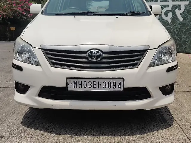 Used 2012 Toyota Innova in Mumbai