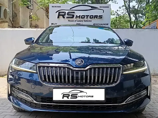 Used 2022 Skoda Superb in Pune