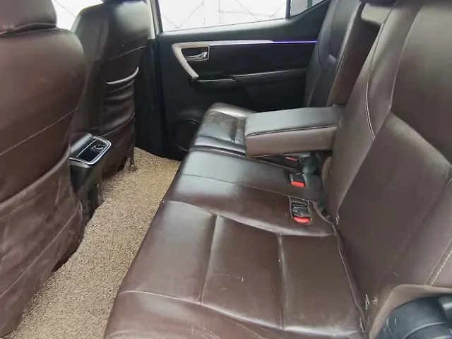 Used Toyota Fortuner [2016-2021] 2.8 4x2 AT [2016-2020] in Lucknow