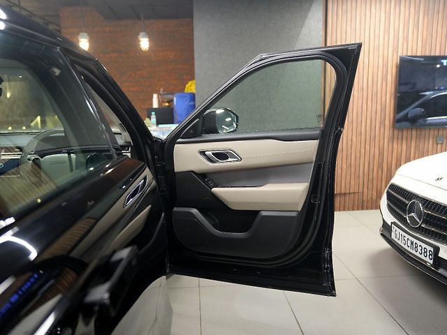 Used Land Rover Range Rover Velar [2017-2023] 2.0 R-Dynamic SE Petrol 250 in Delhi
