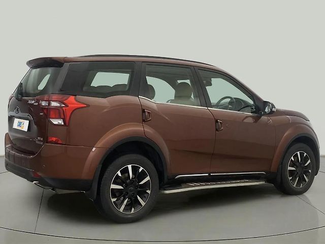 Used Mahindra XUV500 W11 (O) AT in Ghaziabad