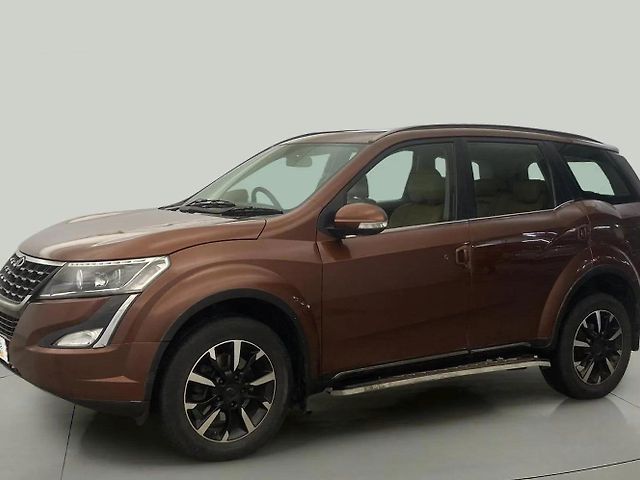Used Mahindra XUV500 W11 (O) AT in Ghaziabad