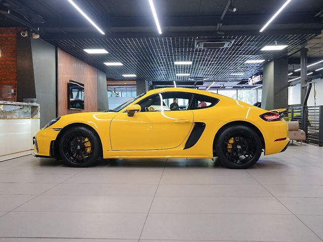 Used Porsche 718 Cayman [2017-2020] in Delhi