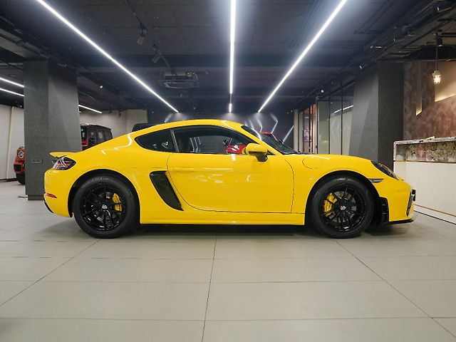 Used Porsche 718 Cayman [2017-2020] in Delhi