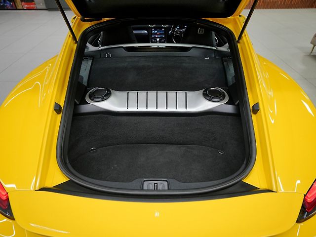 Used Porsche 718 Cayman [2017-2020] in Delhi