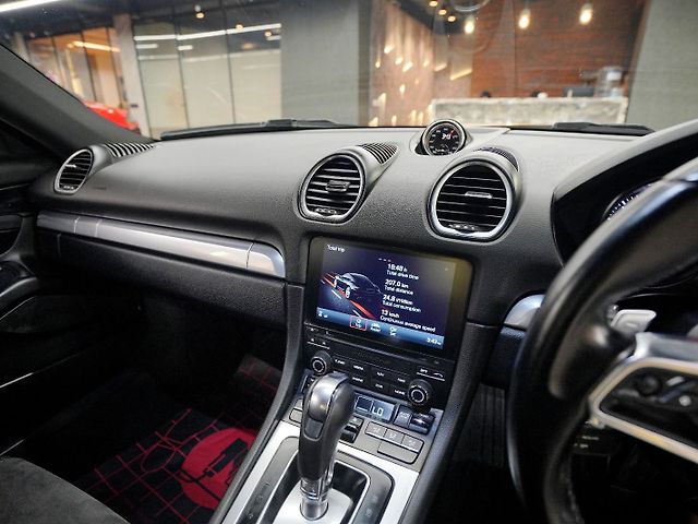 Used Porsche 718 Cayman [2017-2020] in Delhi