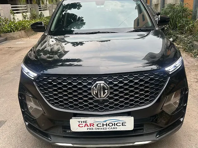 Used 2023 MG Hector Plus in Hyderabad