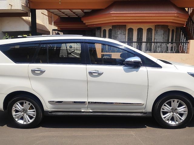 Used Toyota Innova Crysta [2016-2020] 2.4 ZX AT 7 STR in Bangalore