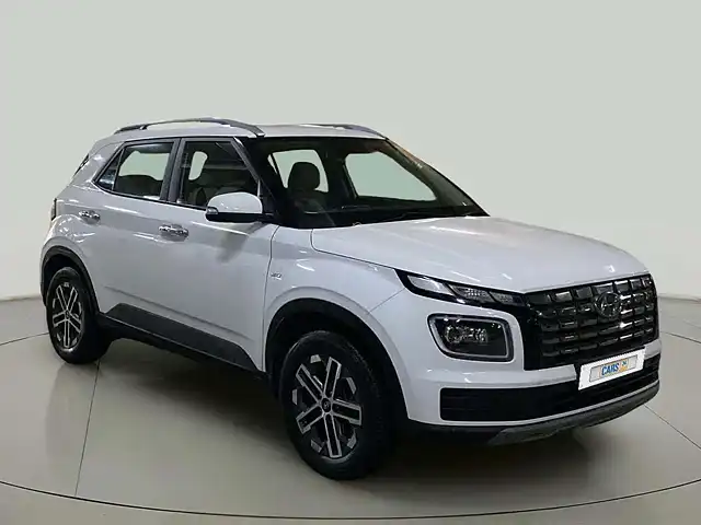 Used 2022 Hyundai Venue in Vadodara
