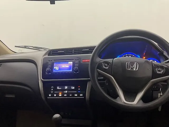Used Honda City 4th Generation V Petrol in Hyderabad