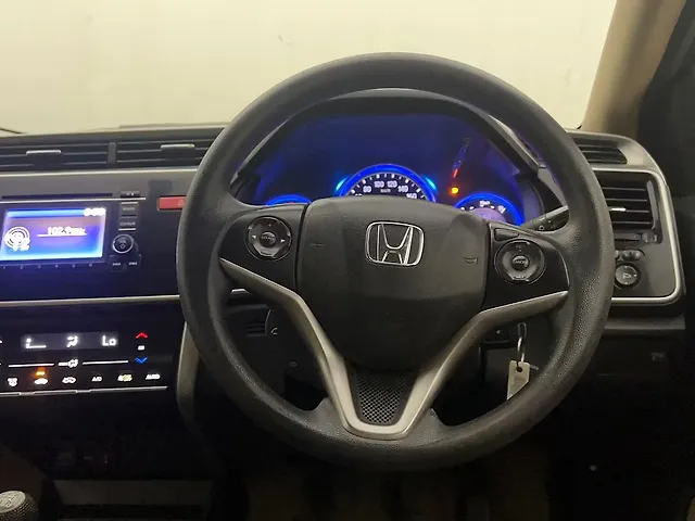 Used Honda City 4th Generation V Petrol in Hyderabad