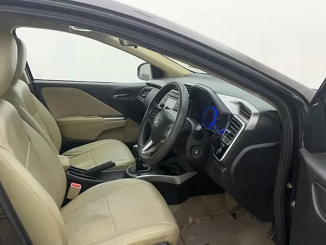 Used Honda City 4th Generation V Petrol in Hyderabad