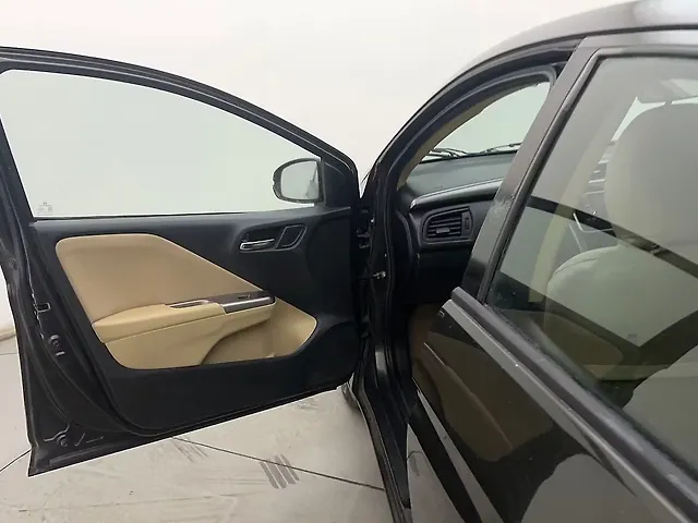 Used Honda City 4th Generation V Petrol in Hyderabad