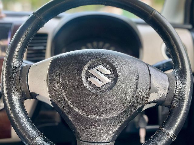Used Maruti Suzuki Wagon R 1.0 [2014-2019] LXI CNG (O) in Delhi