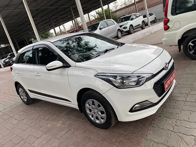 Used Hyundai Elite i20 [2014-2015] Sportz 1.4 in Lucknow