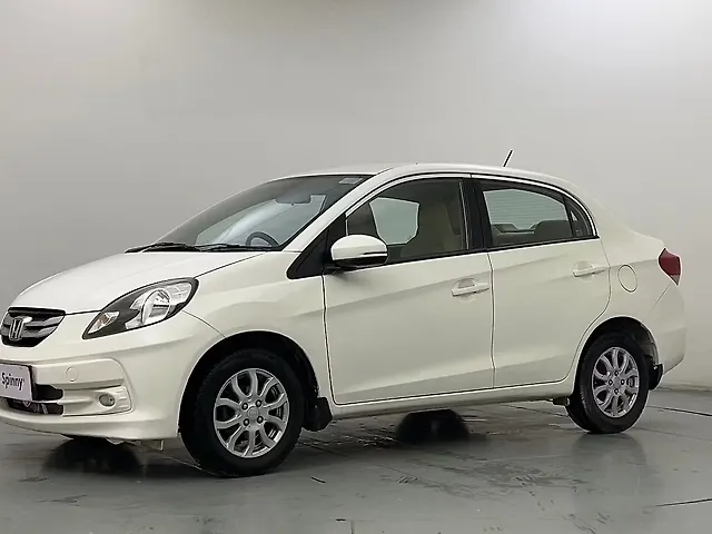 Used 2015 Honda Amaze in Delhi