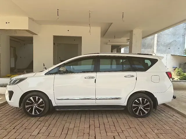 Used Toyota Innova Crysta [2020-2023] ZX 2.4 7 STR in Lucknow