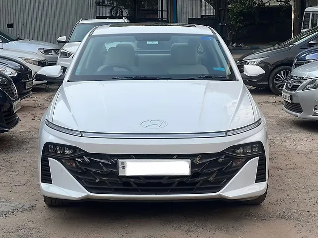 Used 2023 Hyundai Verna in Kolkata