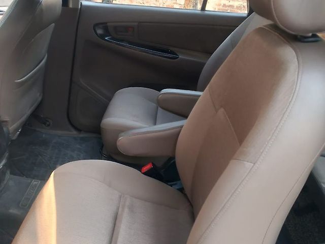 Used Toyota Innova [2015-2016] 2.5 G BS IV 7 STR in Lucknow