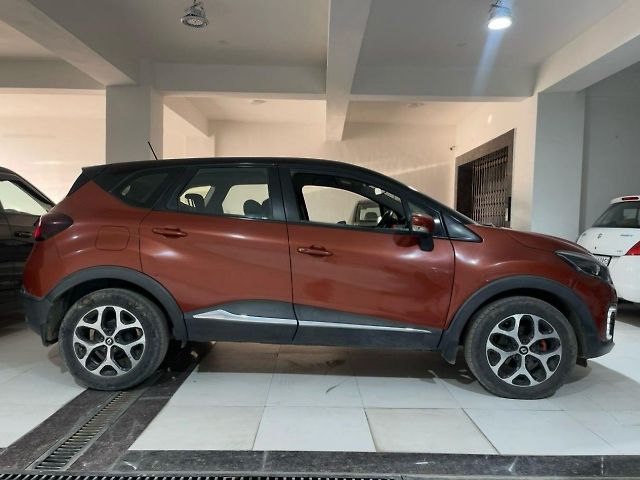 Used Renault Captur [2017-2019] RXT Diesel Dual Tone in Jaipur