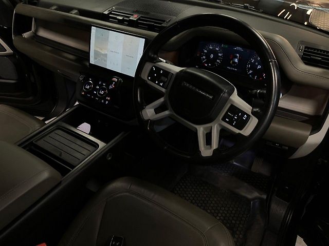 Used Land Rover Defender 110 HSE 2.0 Petrol in Lucknow