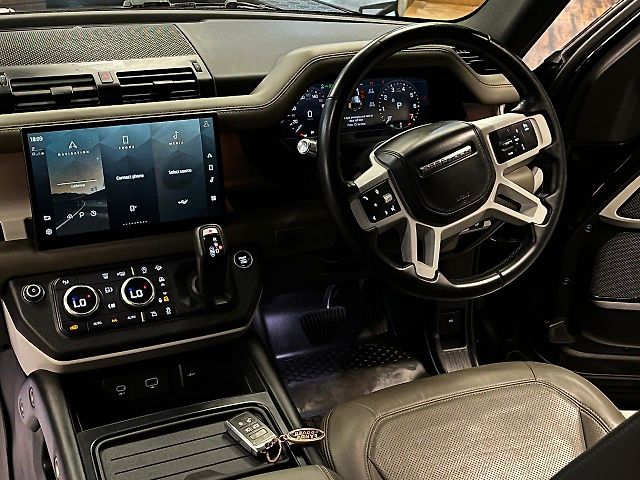 Used Land Rover Defender 110 HSE 2.0 Petrol in Lucknow