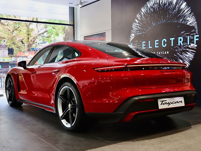 Used Porsche Taycan Turbo [2021-2023] in Mumbai
