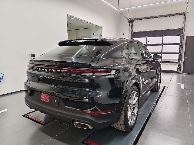 Used Porsche Cayenne Platinum Edition [2022-2023] in Mumbai