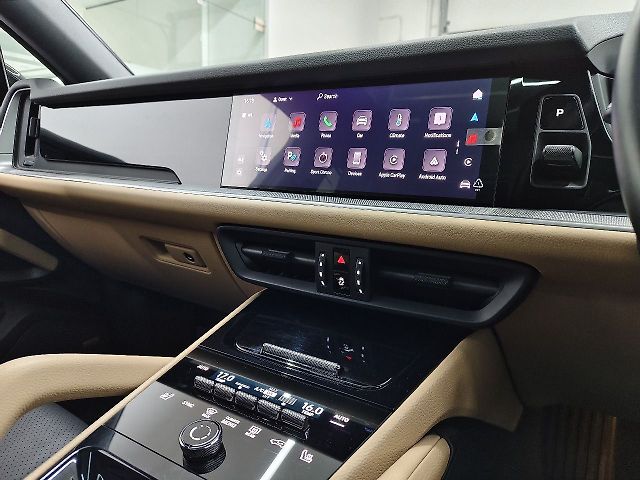 Used Porsche Cayenne Platinum Edition [2022-2023] in Mumbai