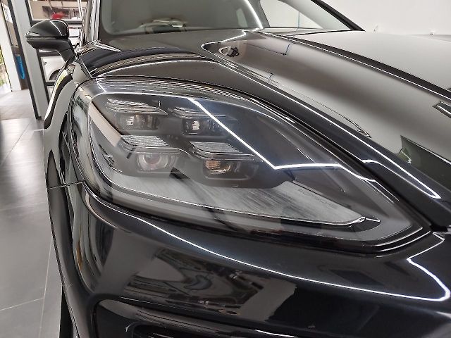 Used Porsche Cayenne Platinum Edition [2022-2023] in Mumbai