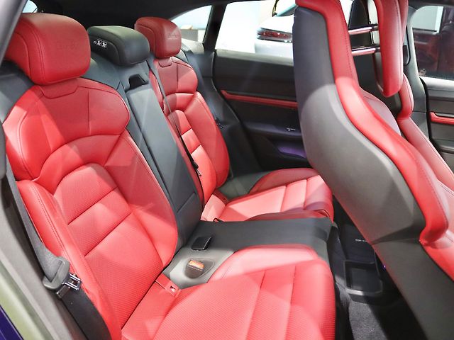 Used Porsche Taycan Cross Turismo 4S in Mumbai