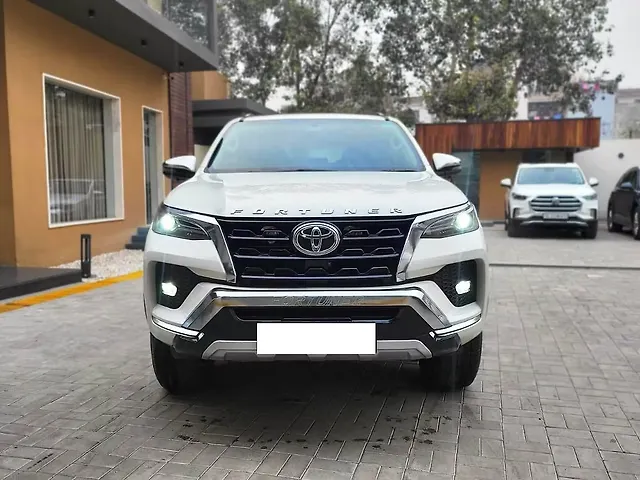 Used 2021 Toyota Fortuner in Delhi