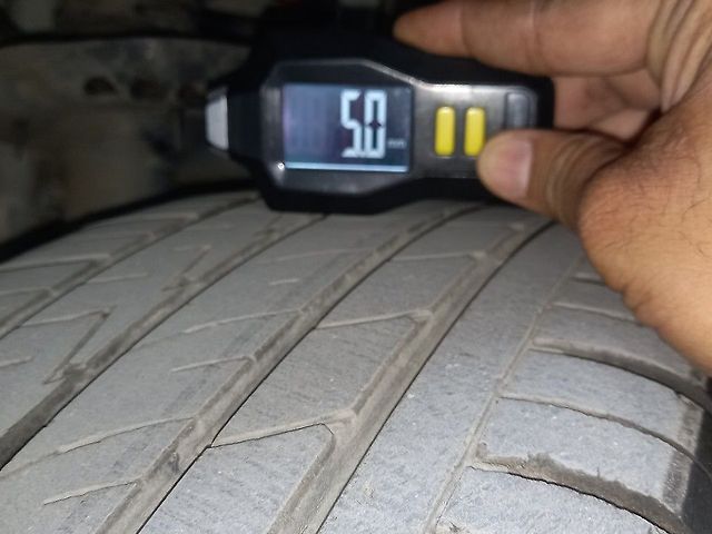 Used Hyundai Creta [2023-2024] SX 1.5 Petrol CVT in Ahmedabad