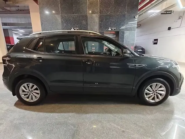 Used Volkswagen Taigun [2021-2023] Highline 1.0 TSI MT in Ahmedabad