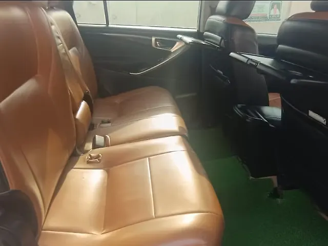 Used Toyota Innova Crysta [2016-2020] 2.4 VX 7 STR [2016-2020] in Lucknow