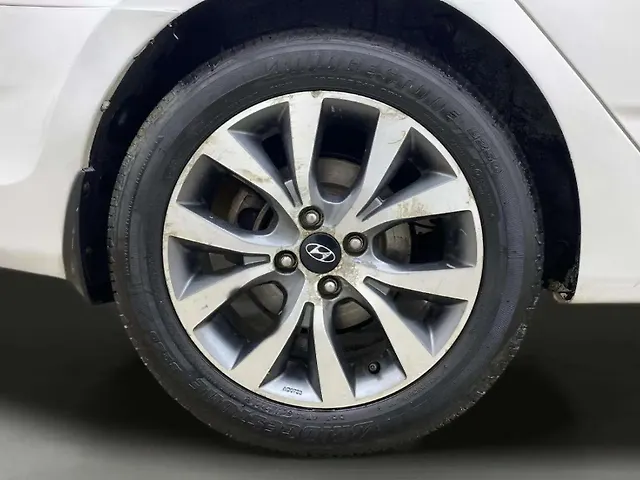 Used Hyundai Verna [2011-2015] Fluidic 1.6 VTVT SX Opt in Hyderabad