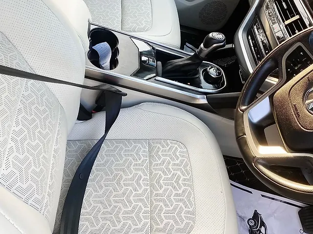 Used Tata Safari Old Generation [2023-2023] XZA Plus (O) 6 S Red Dark Edition in Mumbai