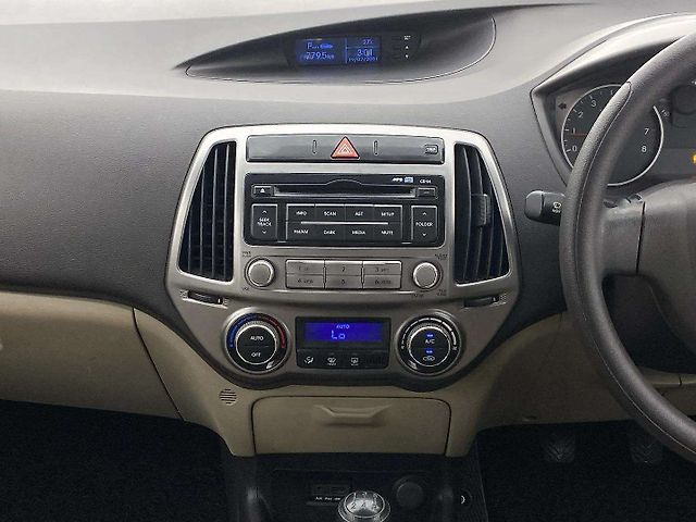 Used Hyundai i20 [2012-2014] Magna (O) 1.2 in Ahmedabad