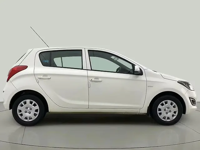 Used Hyundai i20 [2012-2014] Magna (O) 1.2 in Ahmedabad