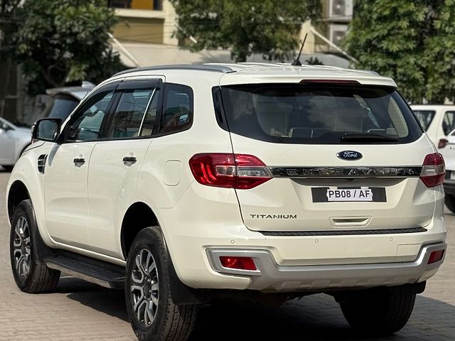 Used Ford Endeavour [2016-2019] Titanium 2.2 4x2 AT in Jalandhar