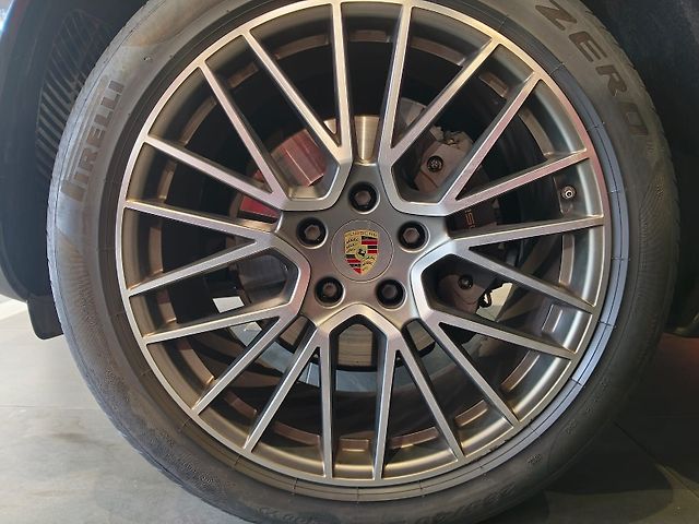 Used Porsche Cayenne Platinum Edition [2022-2023] in Mumbai