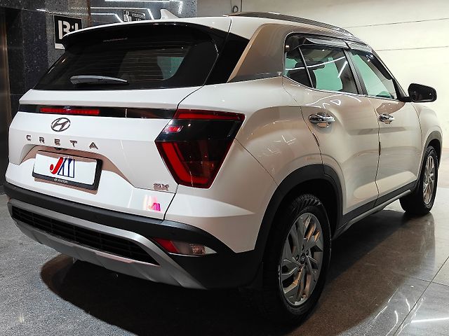 Used Hyundai Creta [2023-2024] SX 1.5 Petrol CVT in Ahmedabad