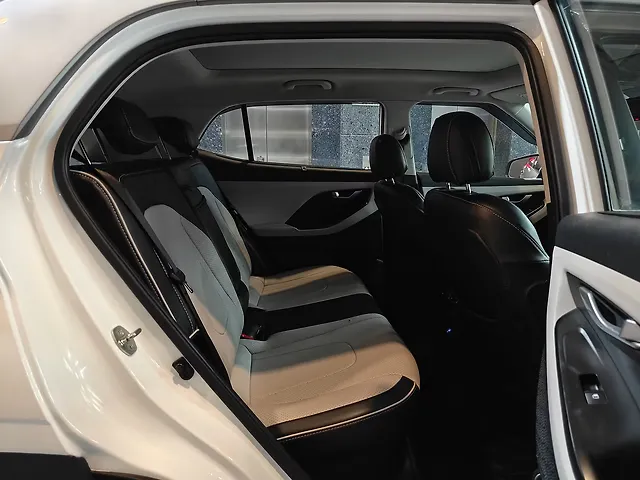 Used Hyundai Creta [2023-2024] SX 1.5 Petrol CVT in Ahmedabad
