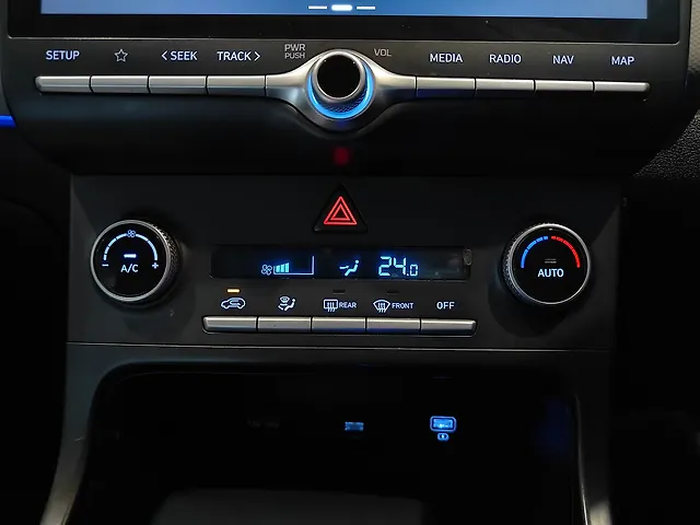 Used Hyundai Creta [2023-2024] SX 1.5 Petrol CVT in Ahmedabad