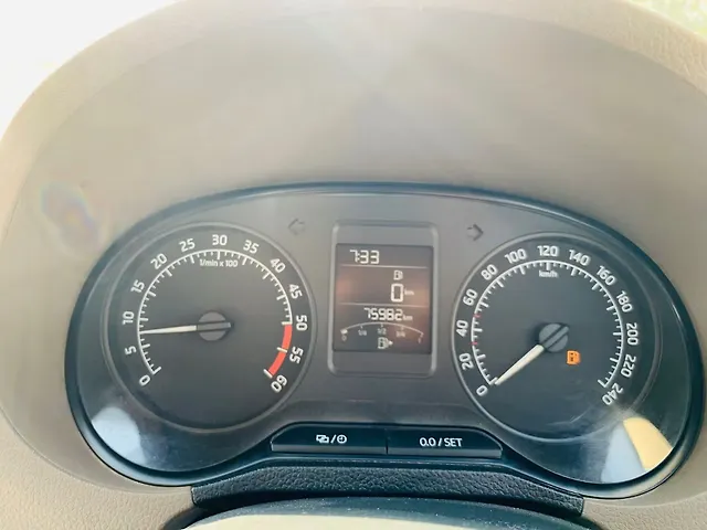 Used Skoda Rapid [2014-2015] 1.5 TDI CR Elegance in Nashik
