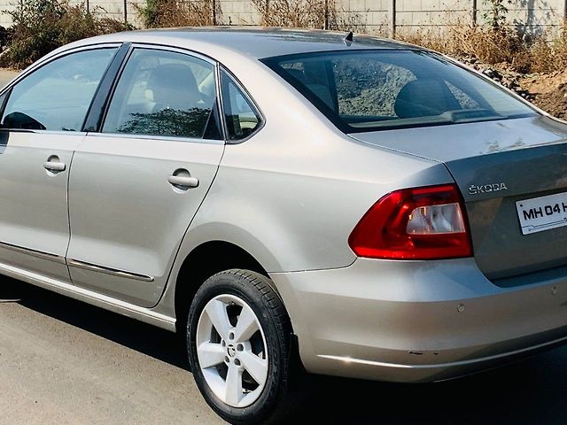 Used Skoda Rapid [2014-2015] 1.5 TDI CR Elegance in Nashik
